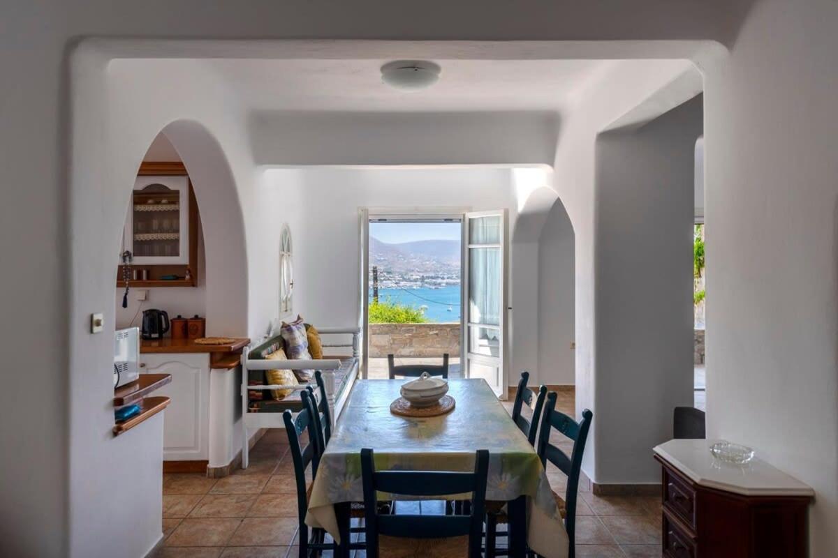 Вилла Parikia Cove Mansion Экстерьер фото